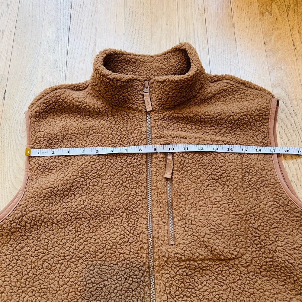Gap Brown/Chestnut Fleece Vest - Men’s Size L - Picture 5 of 6